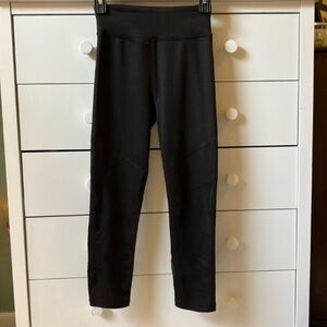 🧘🏻‍♀️ SO SIZE SMALL BLACK HIGH RISE LEGGINGS